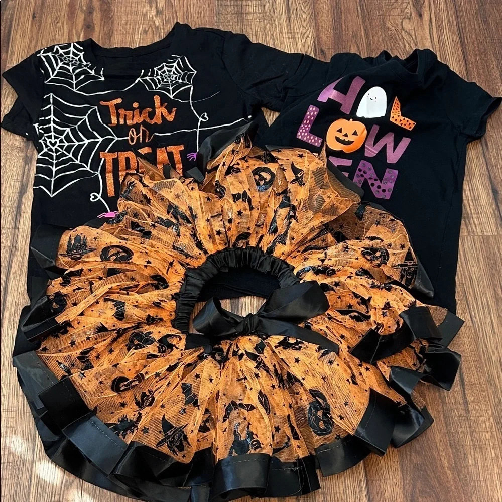 Girls Halloween T-Shirt and Skirt Bundle
